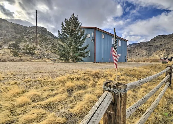'cedar Mountain Hideout' By Night Rodeo! *
